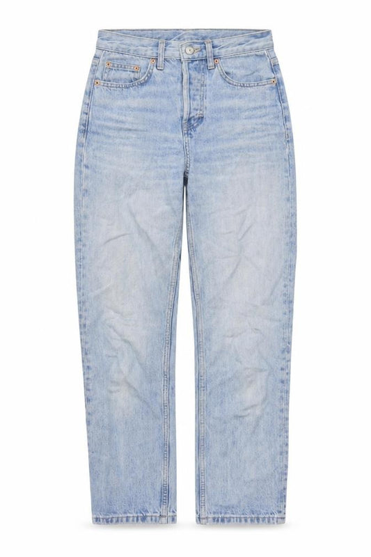 Front view of Topshop women’s blue cotton mom jeans, size UK 25, in, 26-inch leg regular button