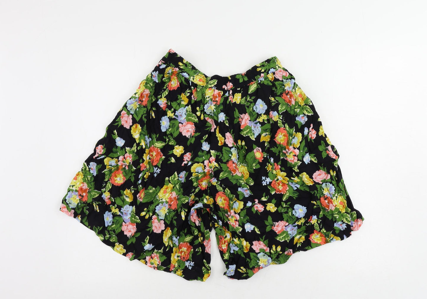 Casual Woman Womens Black Floral Cotton Basic Shorts Size 16 L9 in Regular Button - Elastic Waist