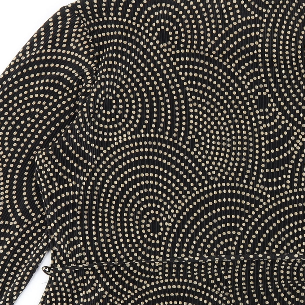 Marks and Spencer Womens Black Geometric Polyester Basic T-Shirt Size 14 Round Neck