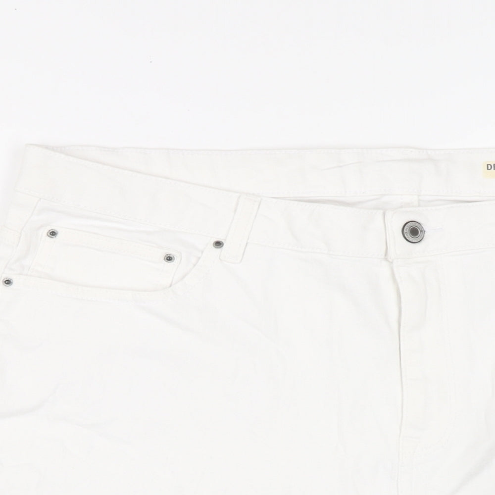 Marks and Spencer Womens White Cotton Mom Shorts Size 20 L10 in Regular Button