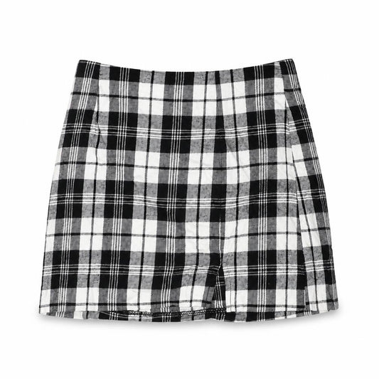 Front view of ASOS women’s black plaid cotton mini skirt, size UK 8, zip