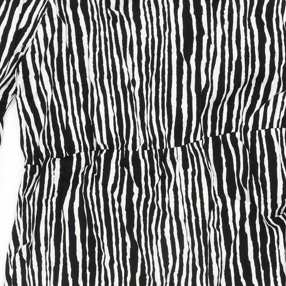 Marks and Spencer Womens Black Geometric Viscose A-Line Size 14 Collared Button