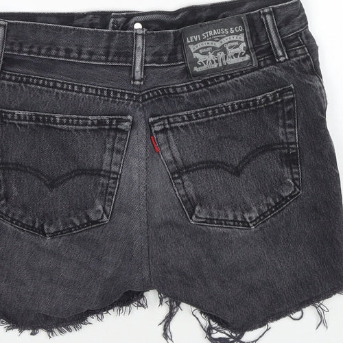 Levi's Womens Grey Cotton Cut-Off Shorts Size 28 in L3 in Regular Zip