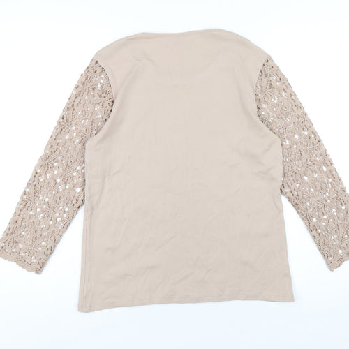 CC Womens Beige Cotton Basic T-Shirt Size M Round Neck