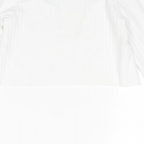 PRETTYLITTLETHING Womens White Polyester Cropped Blouse Size 4 V-Neck - Ribbed