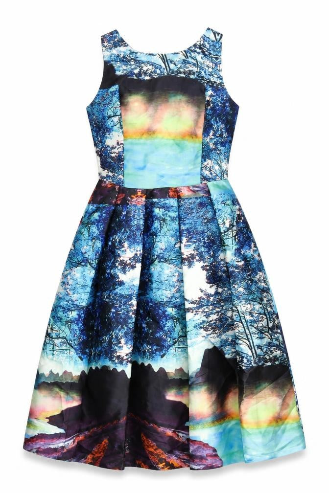 Front view of YAS women’s multicoloured geometric polyester a-line, size UK 10, round neck zip
