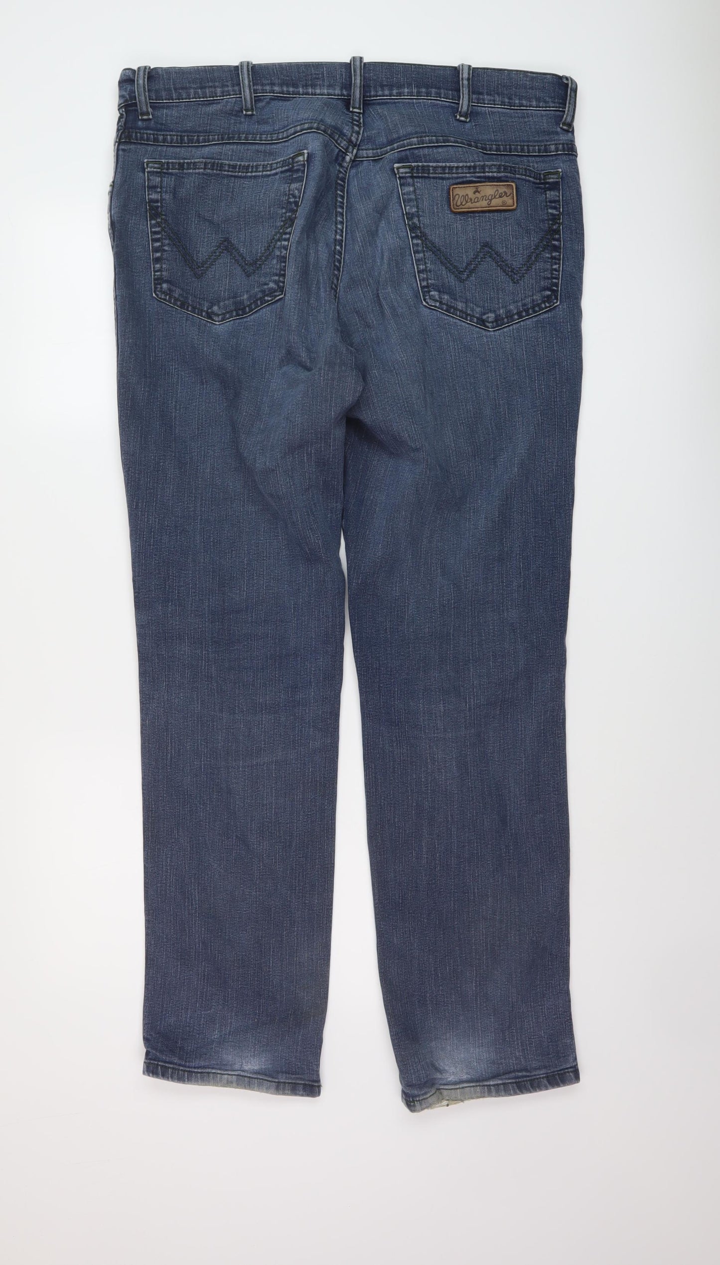 Wrangler Mens Blue Cotton Straight Jeans Size 38 in L32 in Regular Button