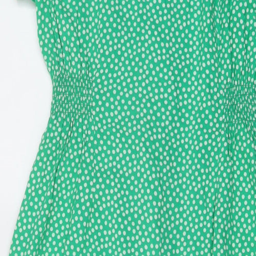 New Look Womens Green Geometric Viscose A-Line Size 10 V-Neck Button