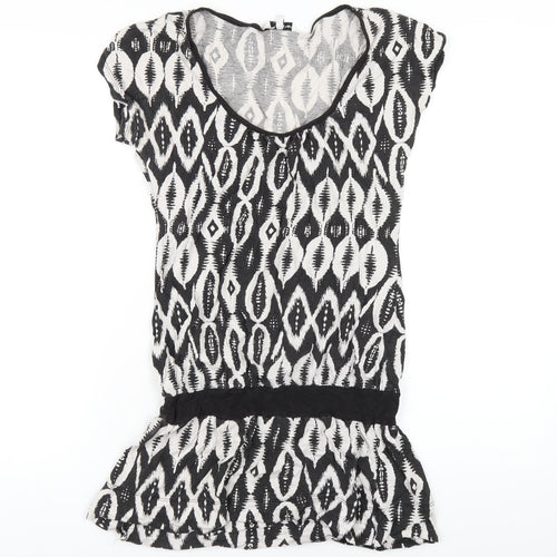 New Look Womens Black Geometric Cotton Basic T-Shirt Size 8 Scoop Neck