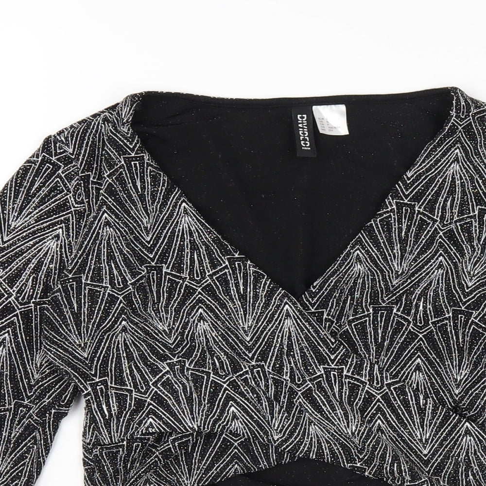 H&M Womens Black Geometric Polyamide Cropped T-Shirt Size S V-Neck
