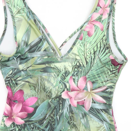 Kit Womens Multicoloured Geometric Polyester Basic Tank Size 12 V-Neck