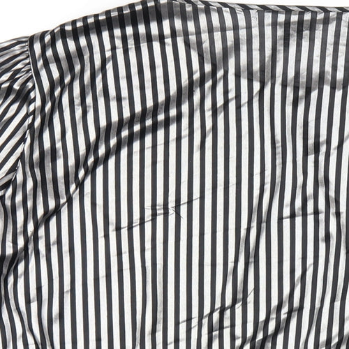 C&A Womens Silver Striped Polyester Basic T-Shirt Size 20 Round Neck