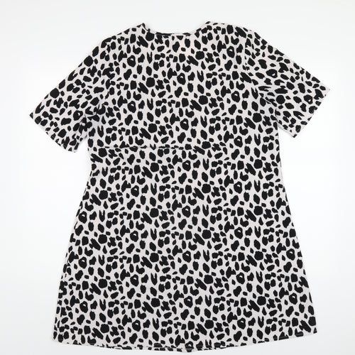 Glamorous Womens White Animal Print Polyester A-Line Size 12 Round Neck Pullover