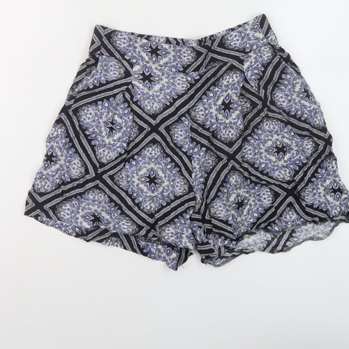 H&M Womens Blue Geometric Vinyl Basic Shorts Size 8 L4 in Regular