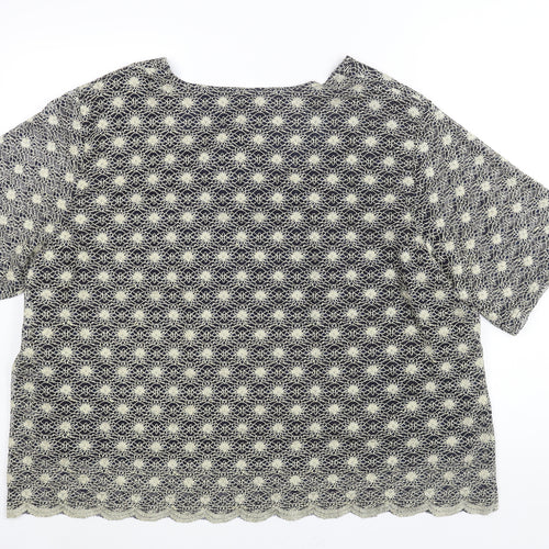 essence Womens Gold Geometric Polyester Basic Blouse Size 26 Round Neck - Size 26-28