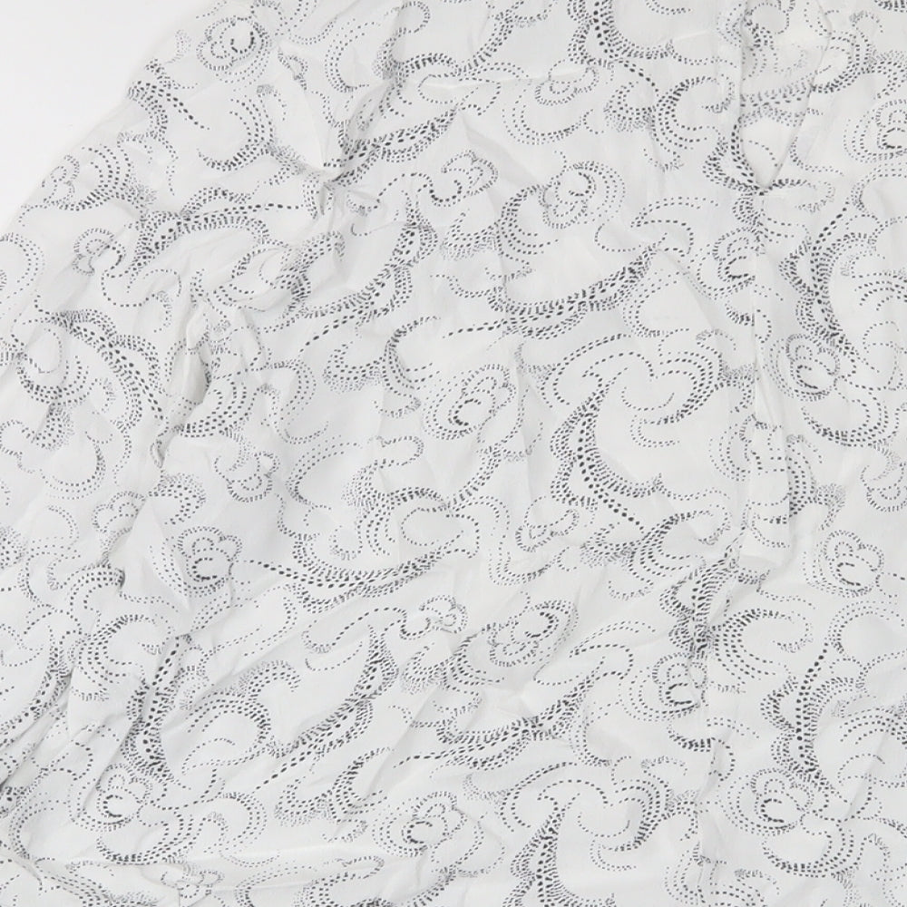 Marks and Spencer Womens White Geometric Viscose Basic Blouse Size 12 Round Neck