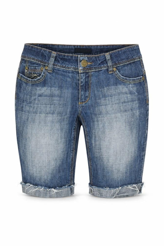 Front view of House of Denim women’s blue cotton blend cropped jeans, size UK 34, in regular zip