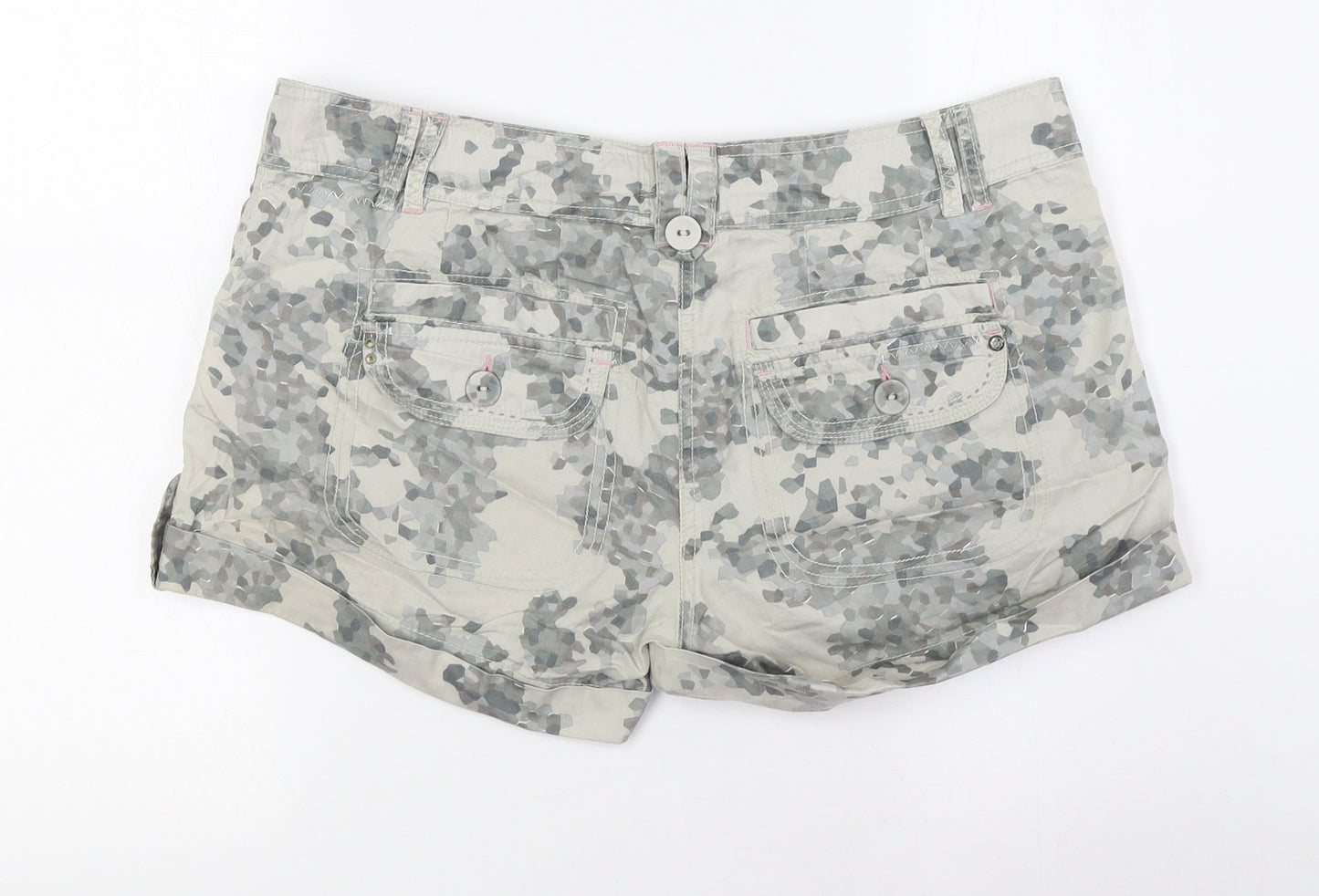 Casuals Womens Green Cotton Basic Shorts Size 14 L4 in Regular Zip - Turn Ups