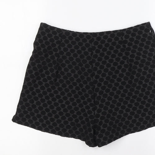 Cooperative Womens Black Spotted Cotton Basic Shorts Size M Regular Zip - Inside Leg 2inc