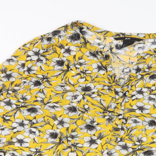 H&M Womens Yellow Floral Polyester Basic T-Shirt Size XS V-Neck - Buttons