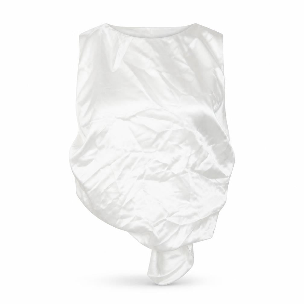 Front view of Zara women’s white polyester cropped blouse, size M, round neck