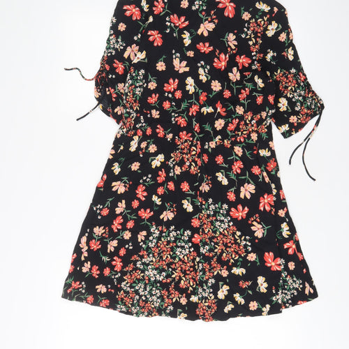 H&M Womens Black Floral Viscose A-Line Size 6 V-Neck Button