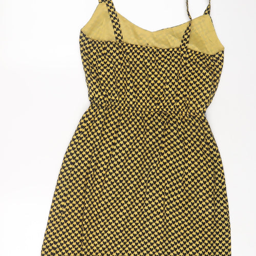 BeBop Womens Yellow Geometric Polyester A-Line Size S V-Neck Pullover - Heart Print