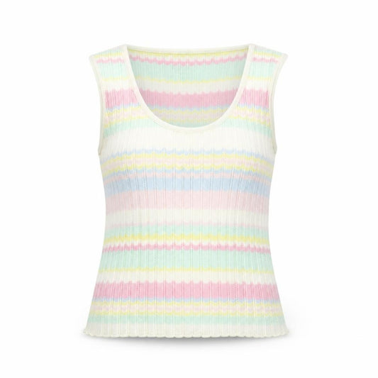 Front view of ESCADA women’s multicoloured geometric viscose basic t-shirt, size S, scoop neck