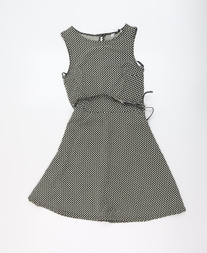 New Look Womens Black Geometric Polyester A-Line Size 8 Round Neck Button