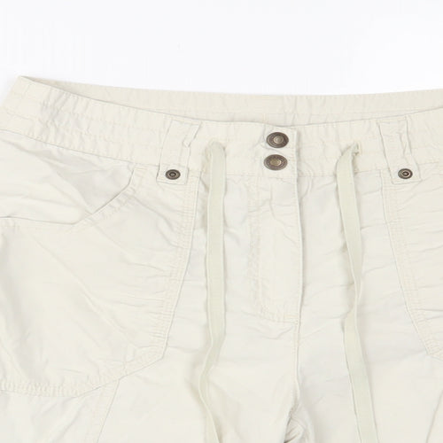 Marks and Spencer Womens Beige Cotton Basic Shorts Size 8 L6 in Regular Zip