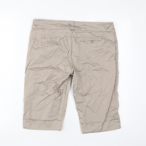 Mexx Womens Beige Cotton Bermuda Shorts Size 32 in L13 in Regular Zip