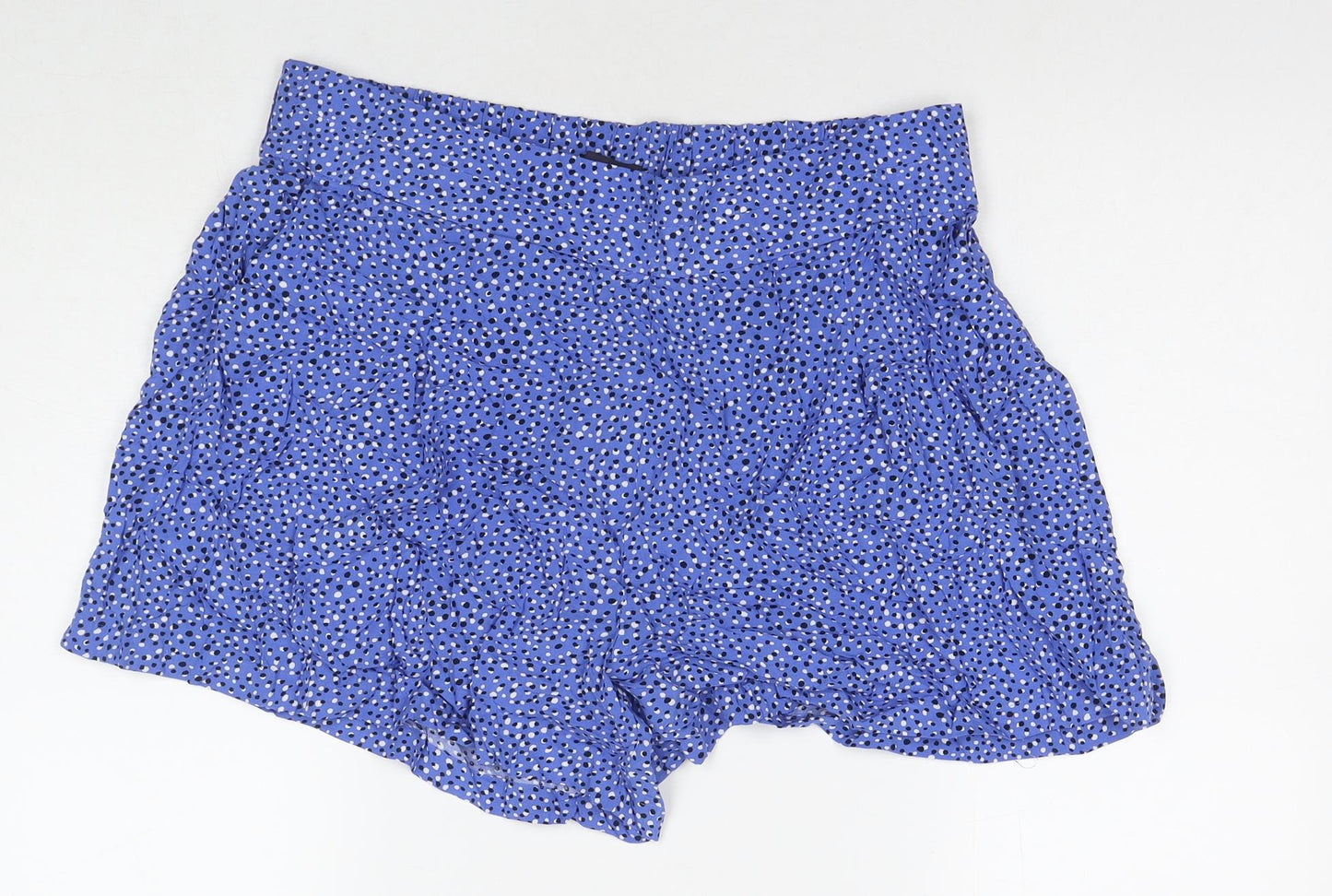 Marks and Spencer Womens Blue Polka Dot Viscose Basic Shorts Size 16 L3 in Regular Pull On