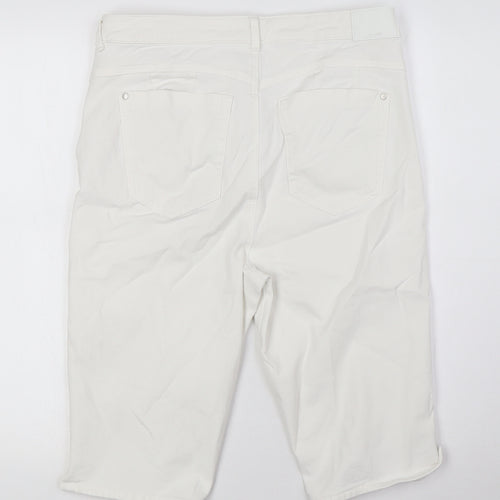 Marks and Spencer Womens White Cotton Basic Shorts Size 14 L14 in Regular Button