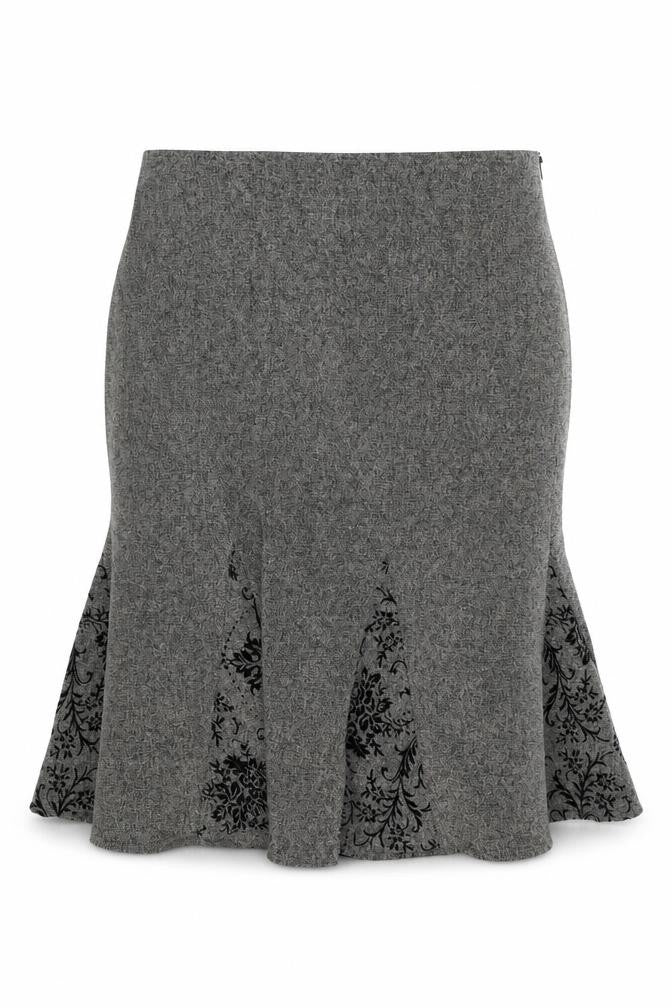 Front view of Mia Moda women’s brown floral polyester flare skirt, size UK 20, zip