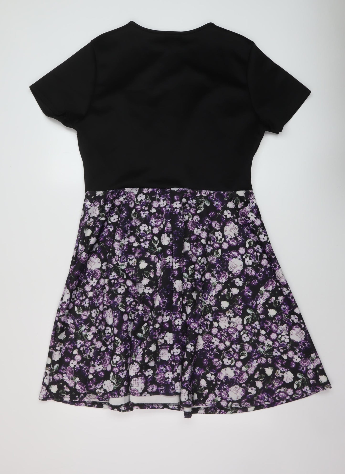 Want That Trend Womens Black Floral Polyester A-Line Size 18 Round Neck Pullover