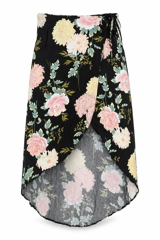 Front view of New Look women’s black floral viscose wrap skirt, size UK 8, tie - hi-low