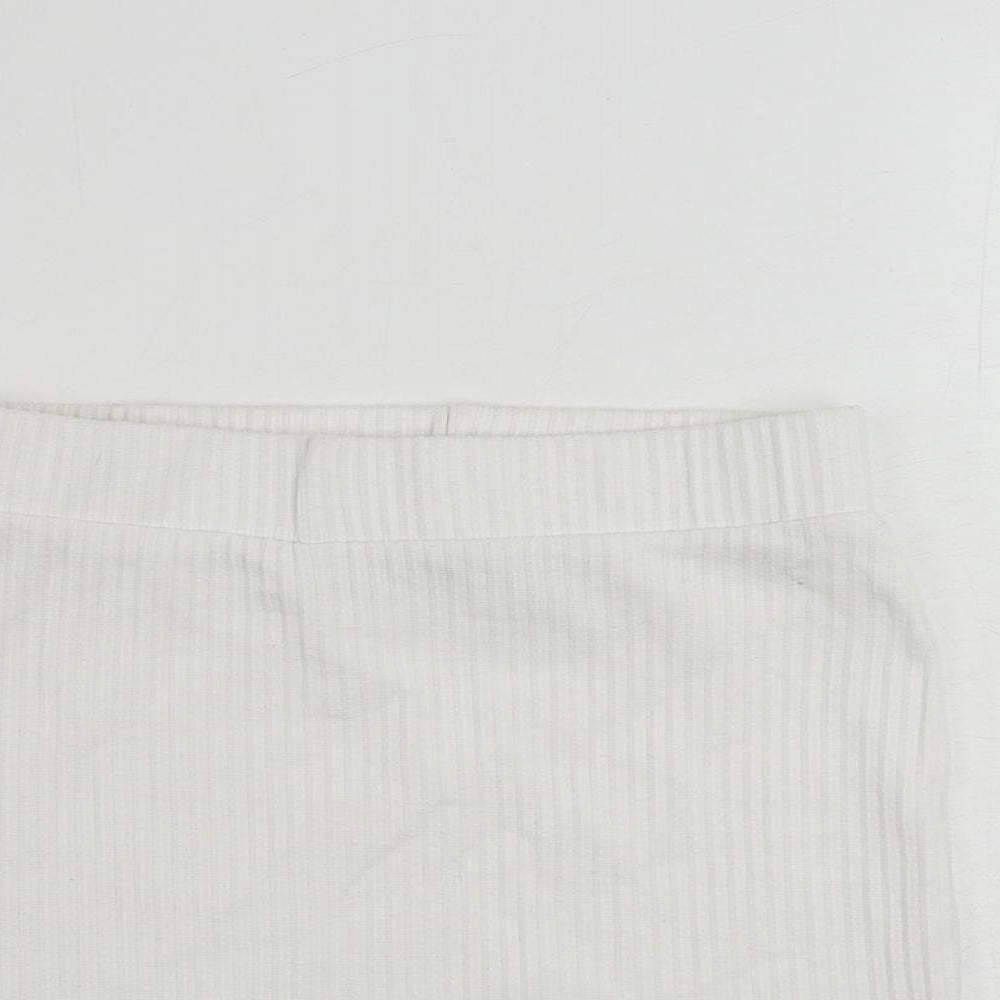 PRETTYLITTLETHING Womens White Polyester Mini Skirt Size 8 - Elastic Waist
