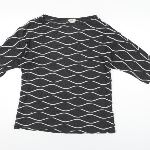 eci New York Womens Grey Geometric Polyester Basic T-Shirt Size L Round Neck