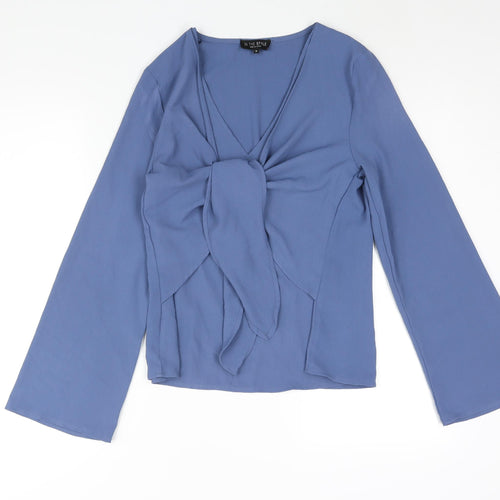 In the Style Womens Blue Polyester Basic Blouse Size 8 V-Neck - Tie Detail