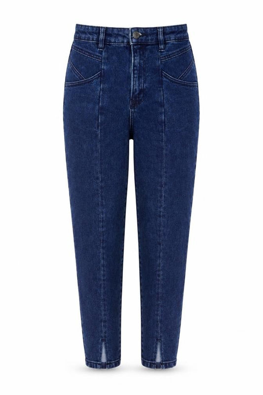 Front view of Stradivarius women’s blue cotton mom jeans, size UK 10, 28-inch leg slim button