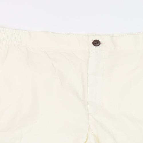 Marks and Spencer Mens Ivory Cotton Chino Shorts Size 2XL L11 in Regular Button