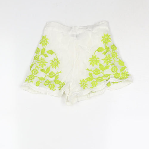 Topshop Womens White Viscose Hot Pants Shorts Size 6 L3 in Regular Zip - Floral Embroidery