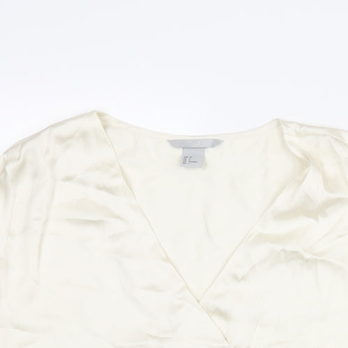 H&M Womens Ivory Polyester Basic Blouse Size 8 V-Neck - Pleat