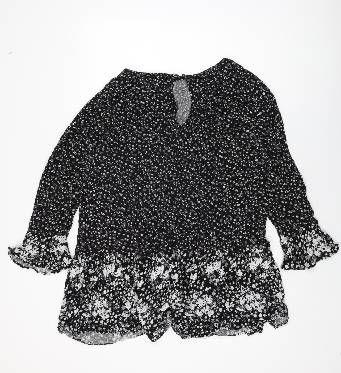 New Look Womens Black Floral Viscose Basic T-Shirt Size 26 Round Neck