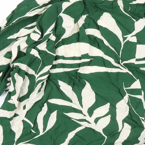 H&M Womens Green Geometric Viscose Basic T-Shirt Size S Round Neck