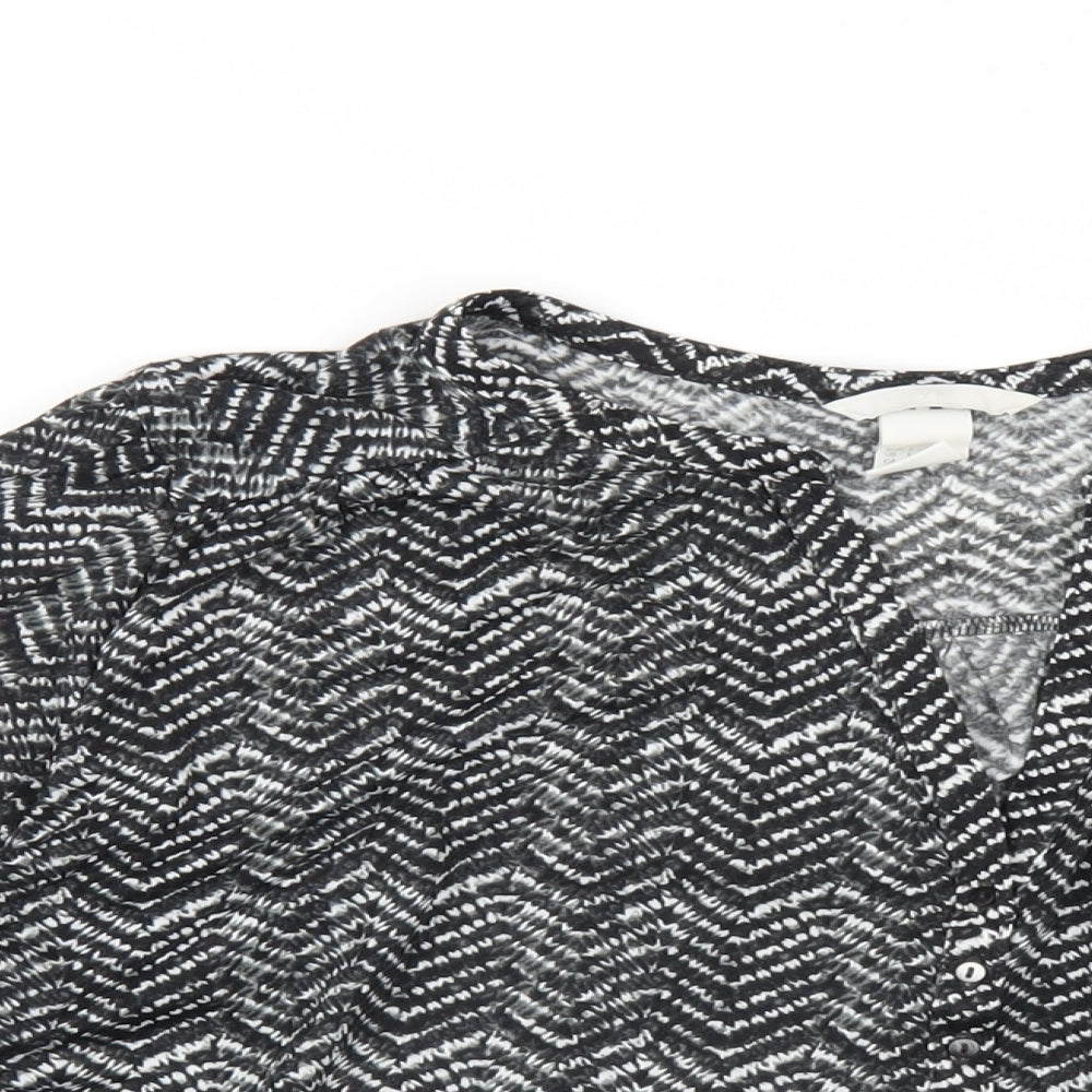 H&M Womens Black Geometric Polyester Basic T-Shirt Size L V-Neck