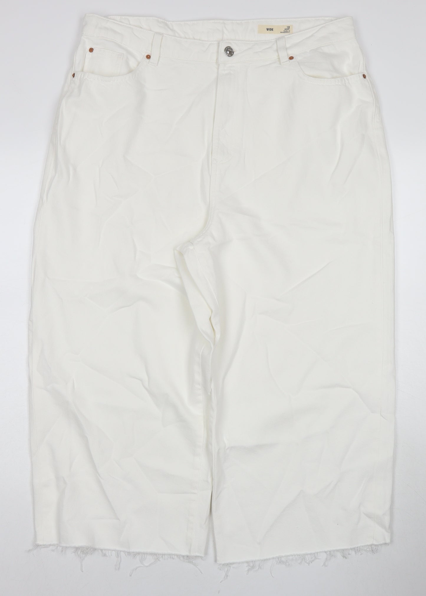 Marks and Spencer Womens White Cotton Cropped Jeans Size 18 L21 in Regular Zip - Short