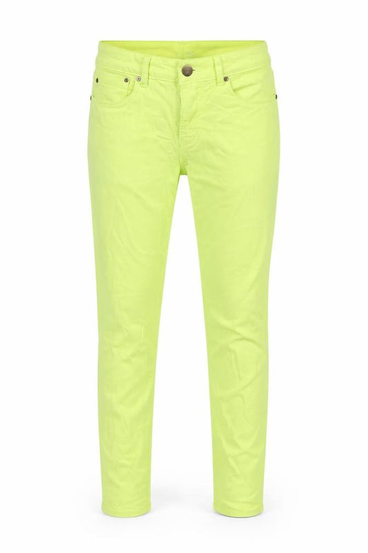 Front view of Gap women’s yellow cotton blend tapered jeans, size UK 26, in, 26.5-inch leg regular zip