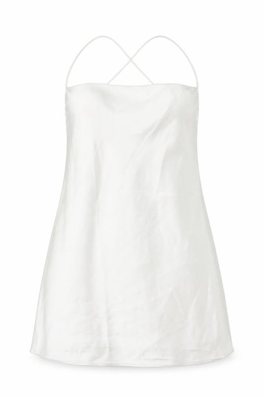 Front view of Zara women’s white polyester basic t-shirt, size M, cowl neck