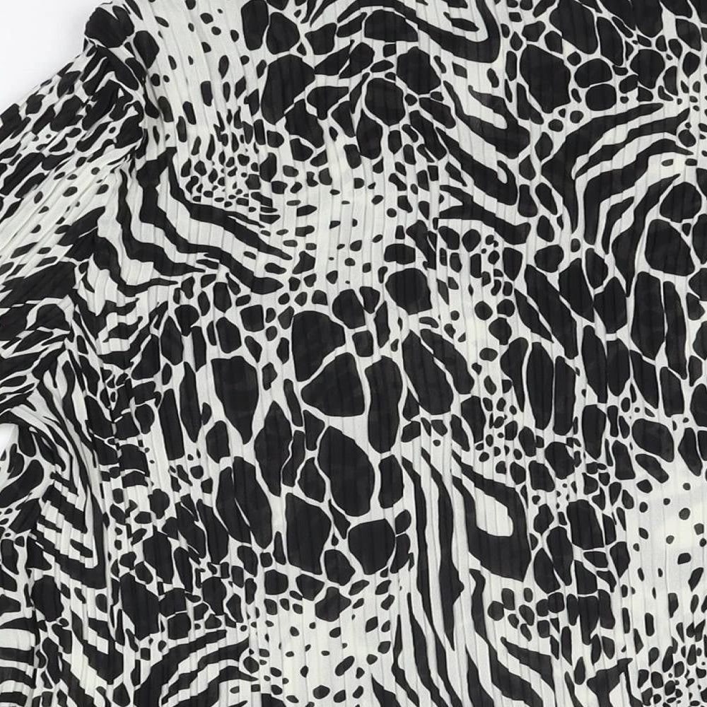 Marks and Spencer Womens Black Geometric Polyester Basic Button-Up Size 14 Collared